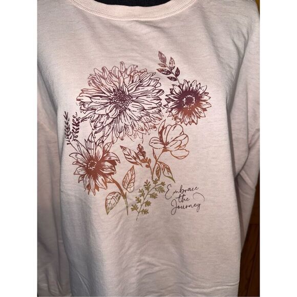 C & C California Floral Graphic Long Sleeve Light Pink Top Size Large - Picture 2 of 7